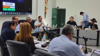 15ª SESSÃO ORDINÁRIA DA CÂMARA APROVA PROJETOS E HOMENAGENS