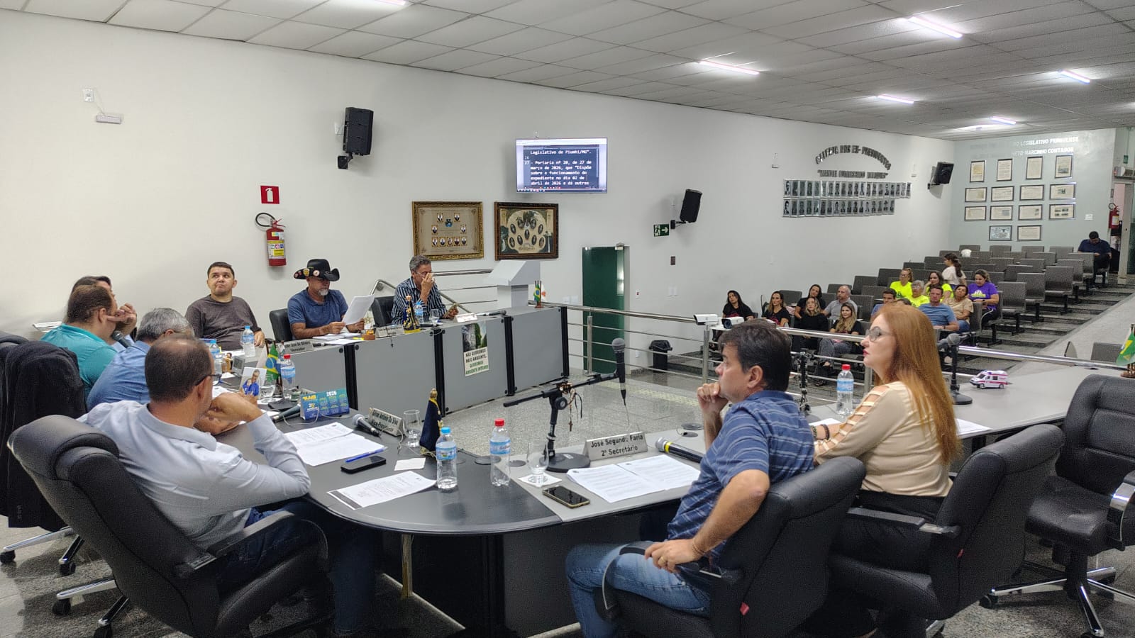 9ª SESSÃO ORDINÁRIA DESTACA HOMENAGEM E ATUAÇÃO PARLAMENTAR