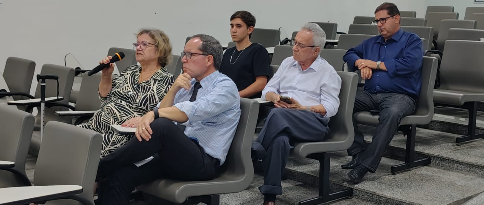 CÂMARA MUNICIPAL REALIZA A 3ª SESSÃO ORDINÁRIA DE 2026