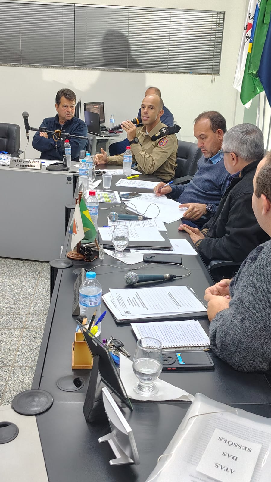 CÂMARA REALIZA 30ª SESSÃO ORDINÁRIA COM PRESENÇA DO NOVO COMANDANTE DA PM