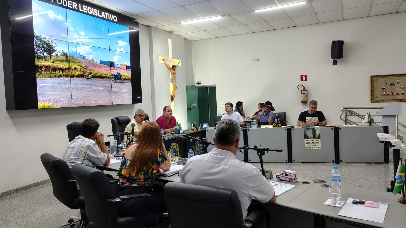 CÂMARA REALIZA 37ª SESSÃO ORDINÁRIA COM ENTREGA DE MOÇÕES