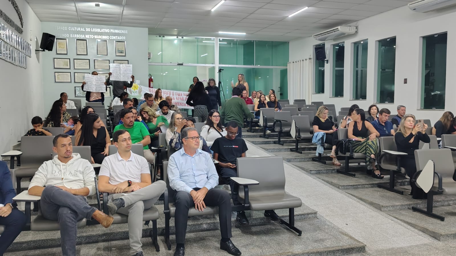 CÂMARA REALIZA 40ª  SESSÃO ORDINÁRIA DE  2025