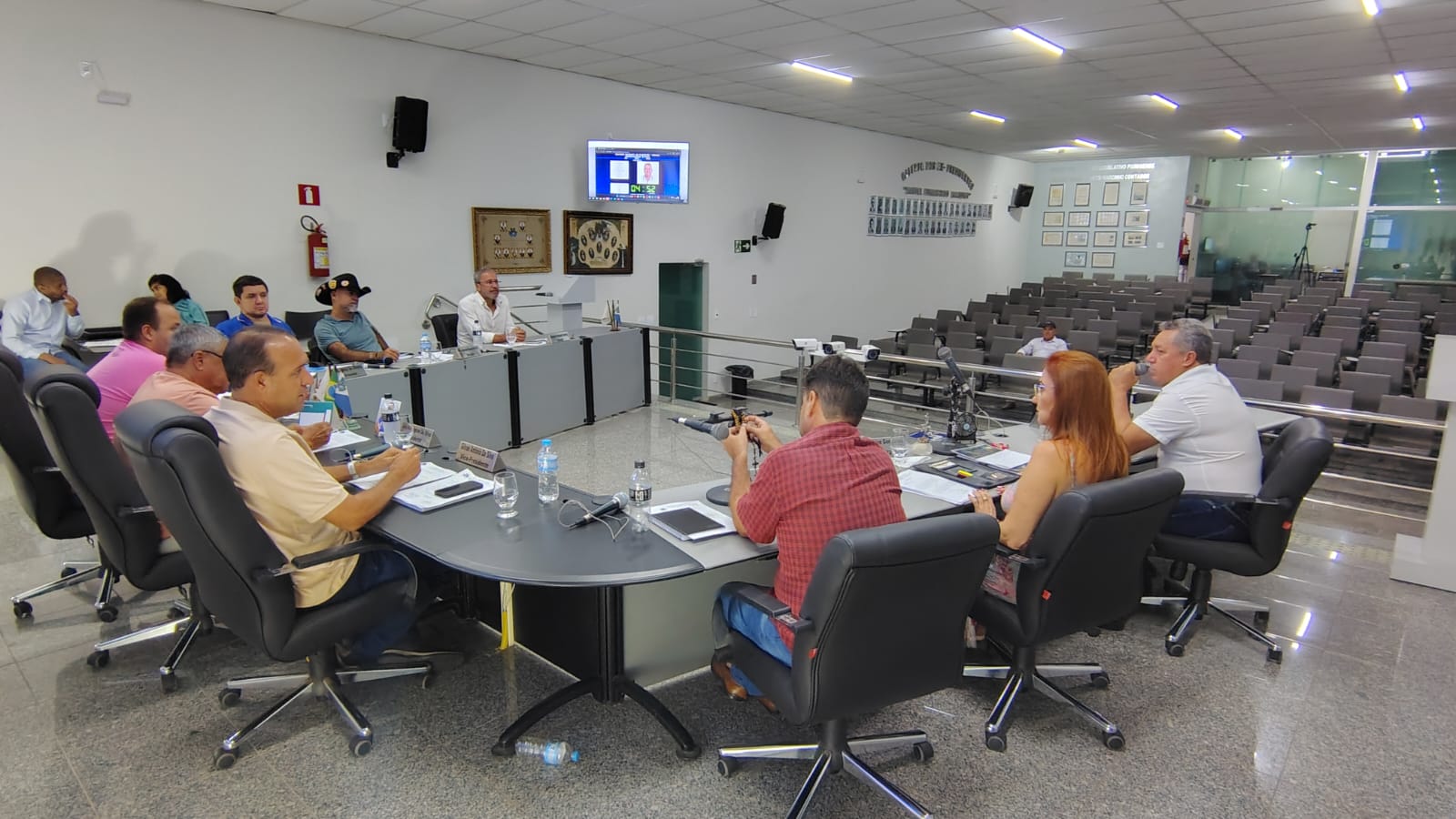 OITAVA SESSÃO ORDINÁRIA