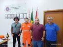 VEREADORES DE PIUMHI REALIZAM AGENDA INSTITUCIONAL NO CORPO DE BOMBEIROS EM POÇOS DE CALDAS